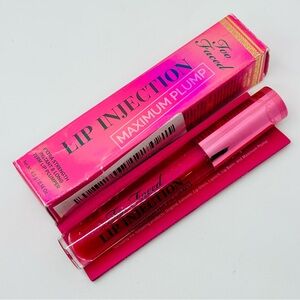 Too Faced Lip Injection Maximum Plump Gloss Yummy Bear Brand New in Box